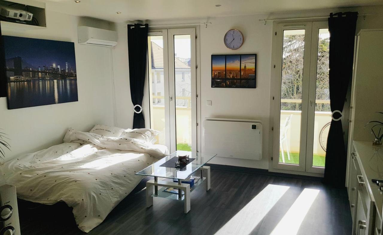 Superbe Studio De 30M2 Proche De Paris 프와시 외부 사진